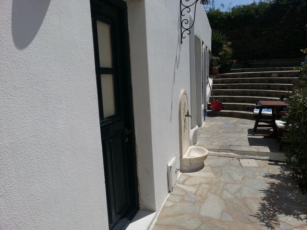 Studios & Suites Rania Mykonos Town Exteriör bild