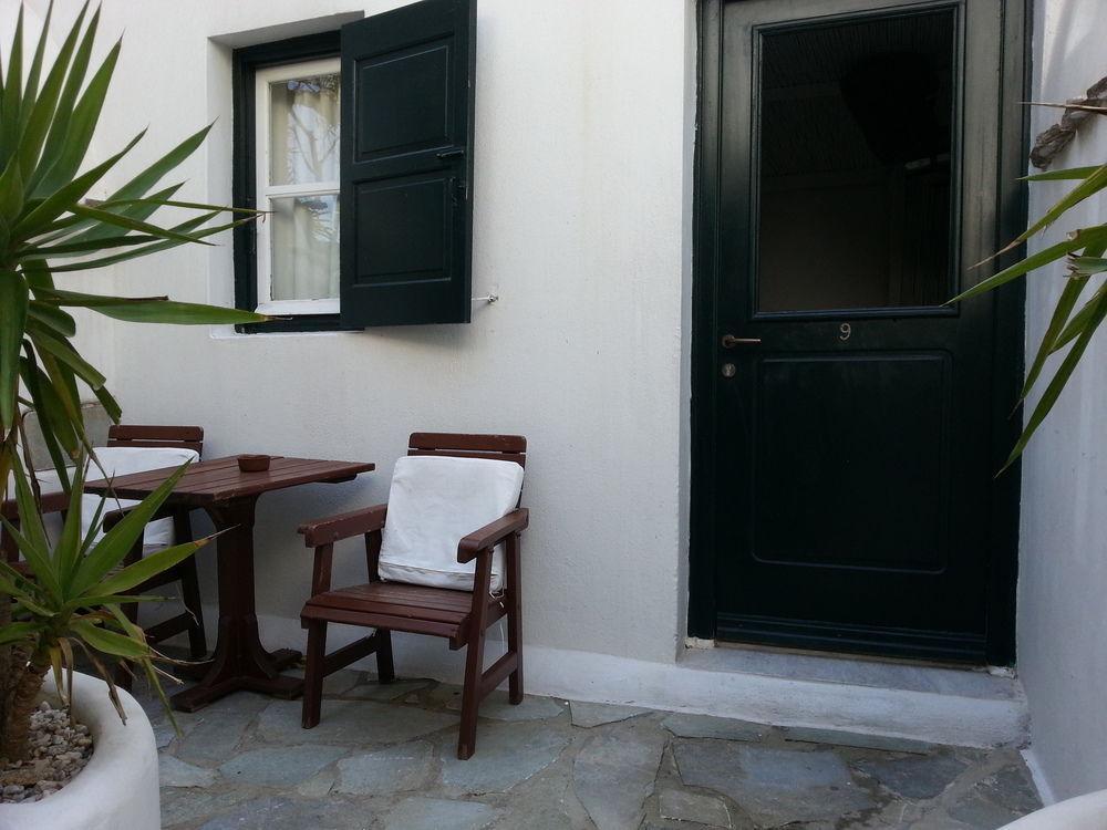 Studios & Suites Rania Mykonos Town Exteriör bild