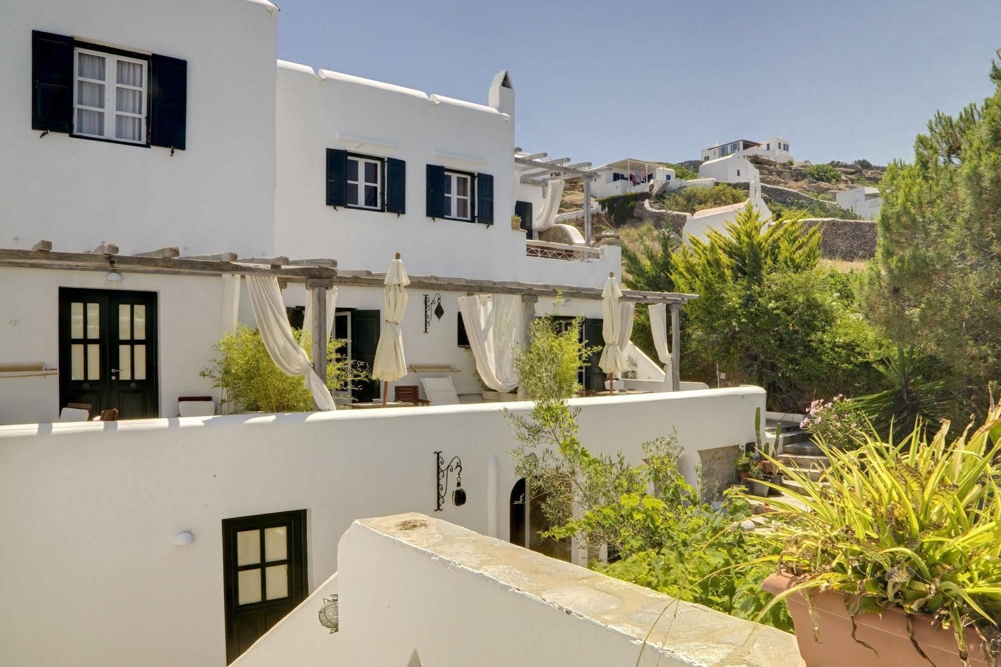 Studios & Suites Rania Mykonos Town Exteriör bild