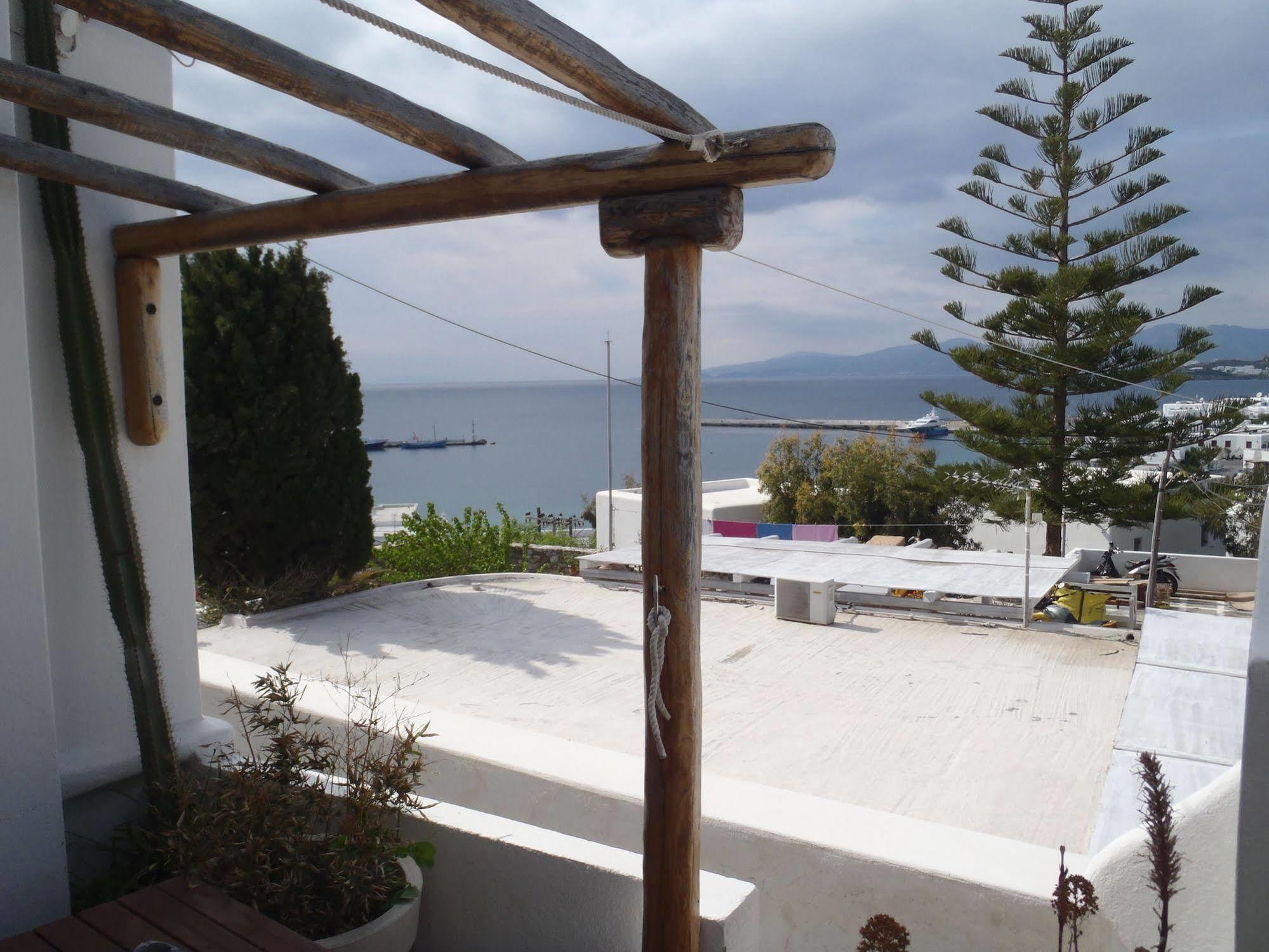 Studios & Suites Rania Mykonos Town Exteriör bild