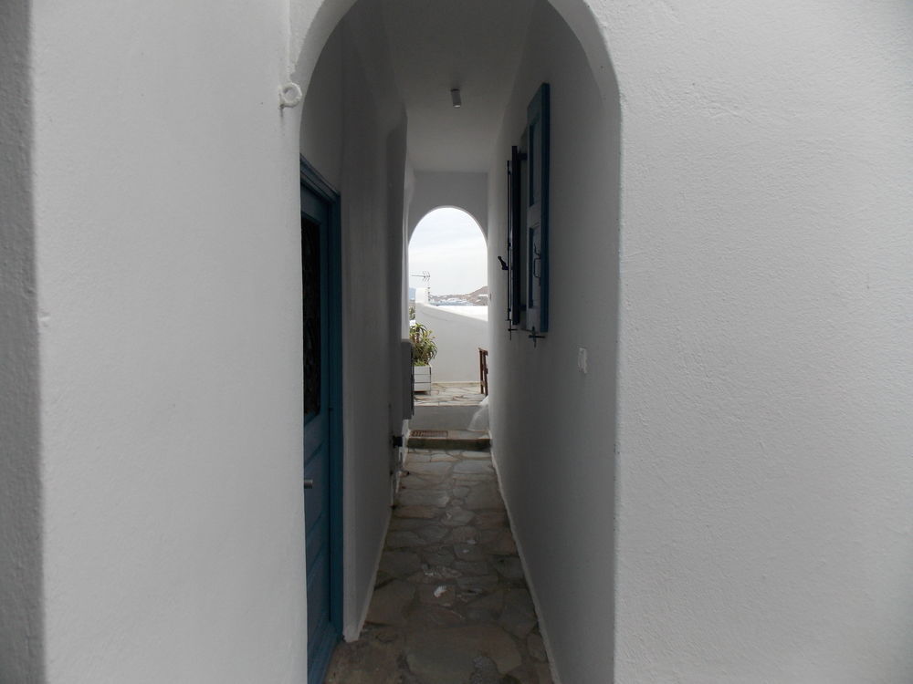 Studios & Suites Rania Mykonos Town Exteriör bild